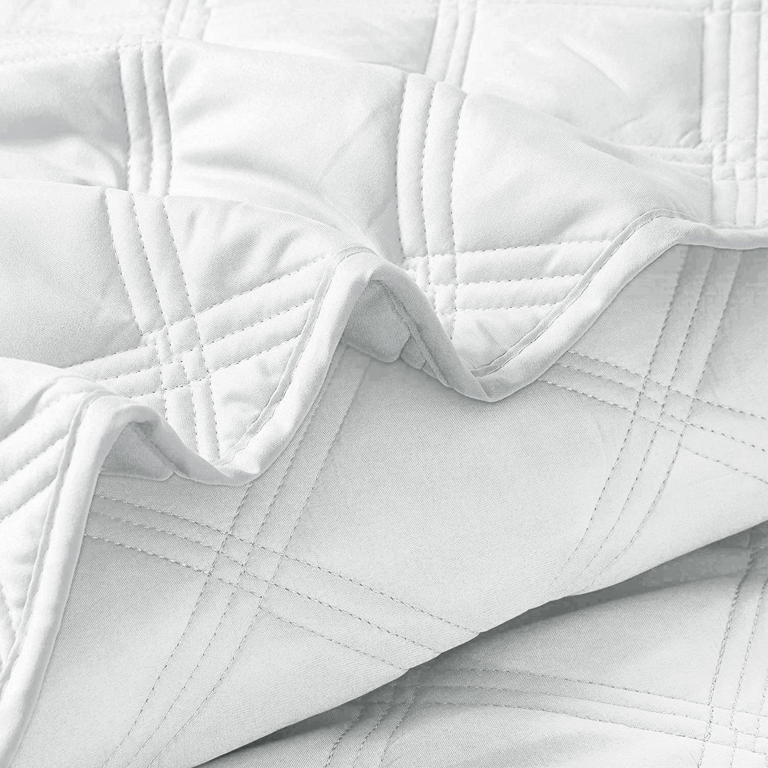 3 Pc Cotton Solid Quilt Set - White