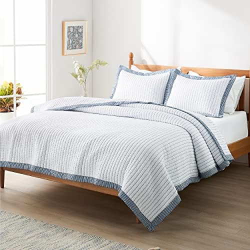 Pieridae - White Bedspread Coverlet King Size for All Seasons